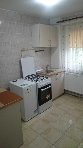 Apartament cu 2 camere semidecomandat în Tătărași