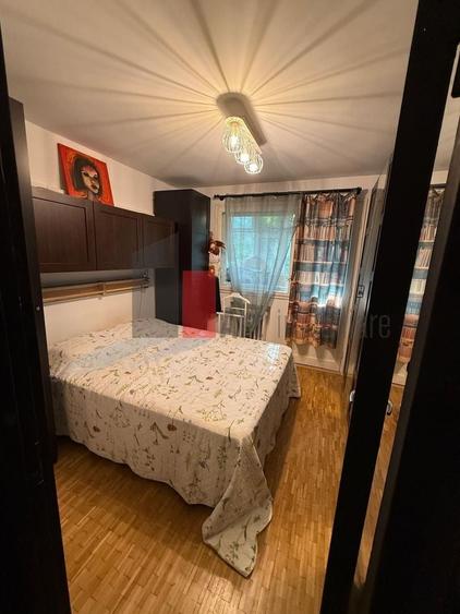 Apartament cu 4 camere semidecomandat, mobilat în Drumul Taberei