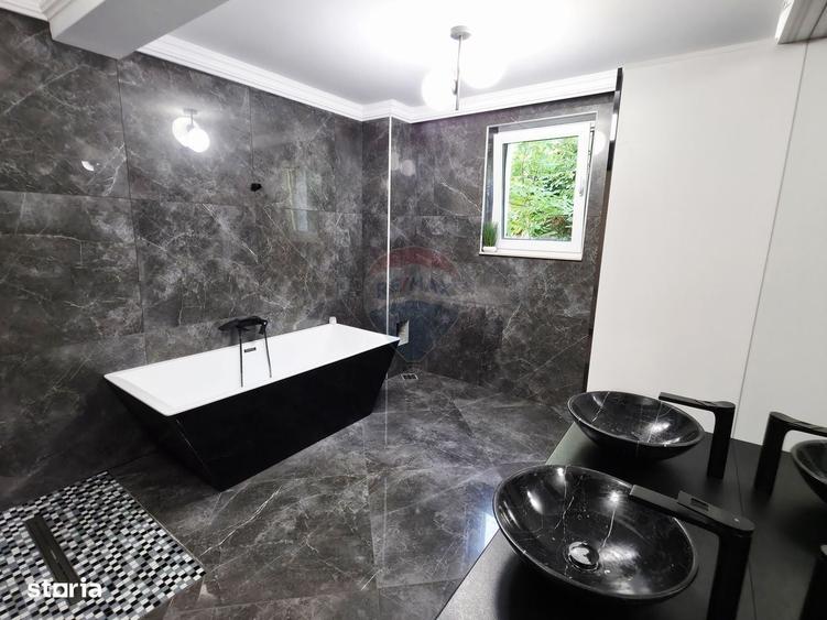 Apartament cu 4 camere în Ștefan cel Mare