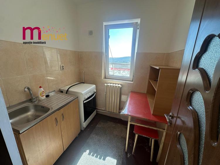 Apartament cu 2 camere semidecomandat în Neptun