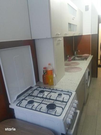 Garsonieră decomandată în Central