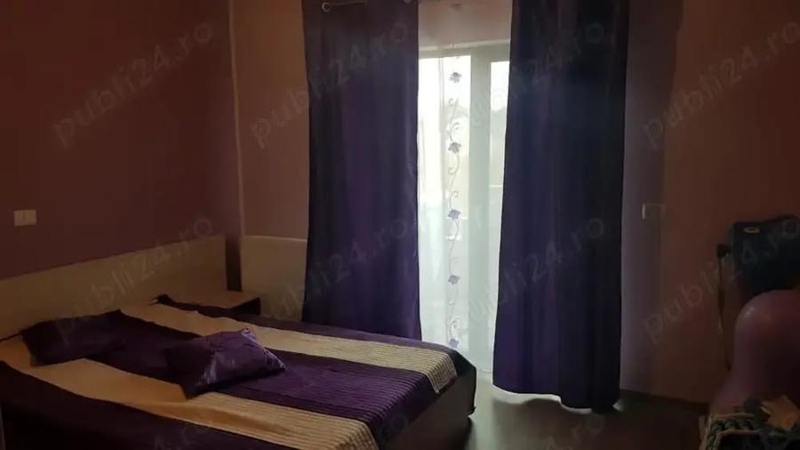 Casă cu 5 camere în Central