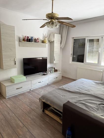 Apartament cu 2 camere semidecomandat în Lotus