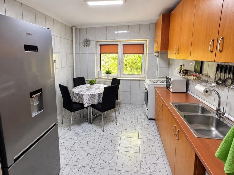 Apartament cu 2 camere semidecomandat, mobilat în Obor