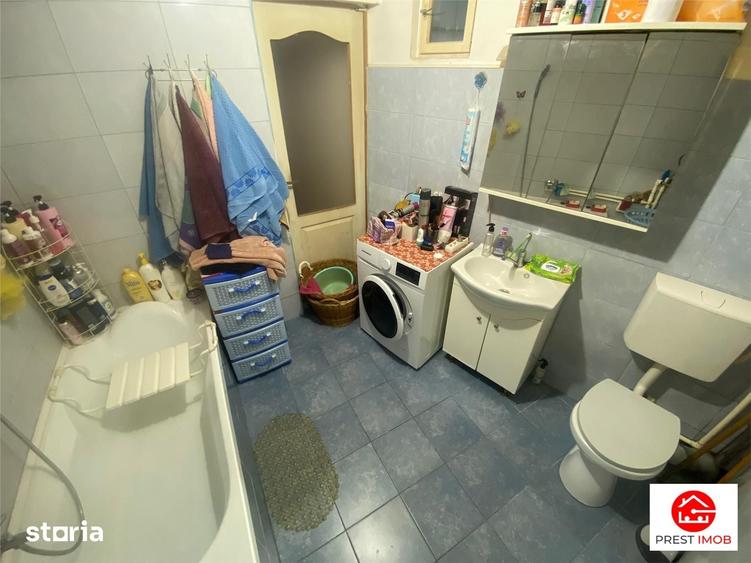 Casă cu 3 camere cu Teren 242 Mp în Central