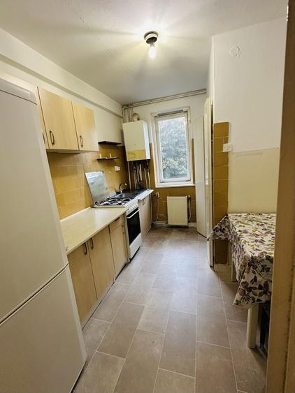 Apartament cu 4 camere decomandat în Gheorgheni