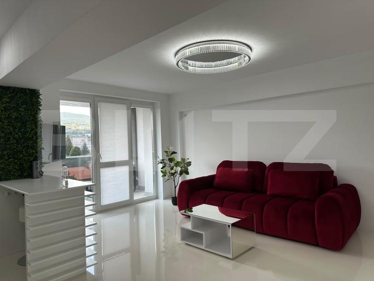 Apartament cu 2 camere decomandat, mobilat în 22 Decembrie