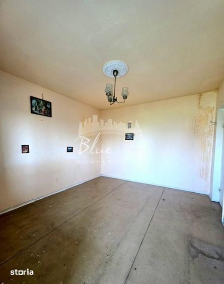 Apartament cu 3 camere decomandat în Delfinariu