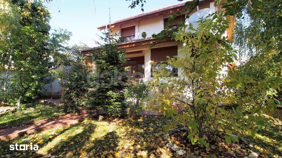 Casă cu 7 camere cu Teren 530 Mp în Aviației