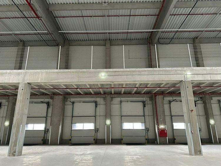Spațiu industrial, de 576 mp, în Ștefăneștii de Jos