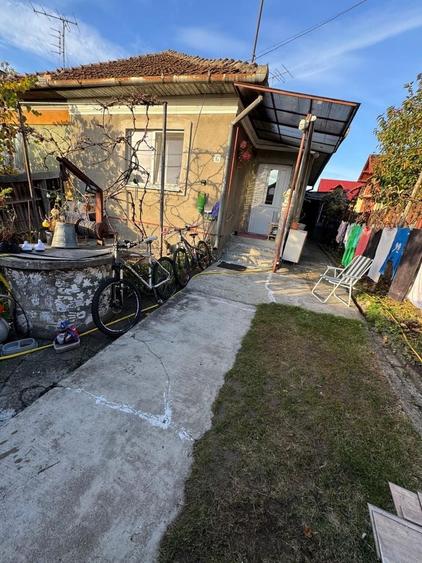 Casă cu 2 camere în Dâmbul Rotund