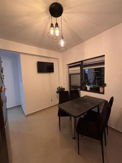 Apartament cu 2 camere decomandat în Vișan