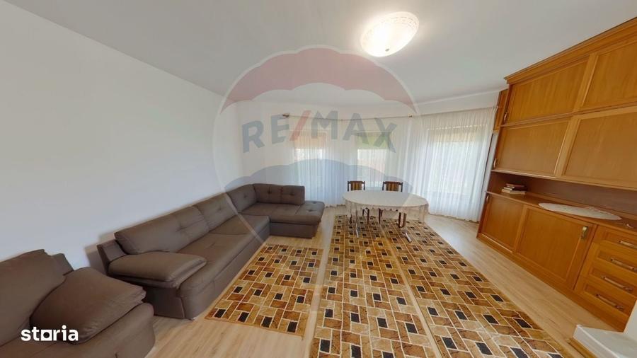 Casă cu 4 camere cu Teren 659 Mp în Câmpulung la Tisa