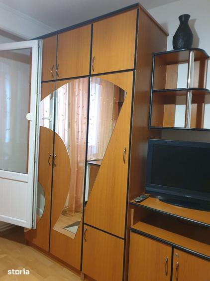 Apartament cu 2 camere în 22 Decembrie 1989