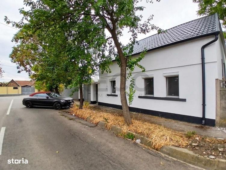 Casă cu 4 camere decomandat în Sântandrei