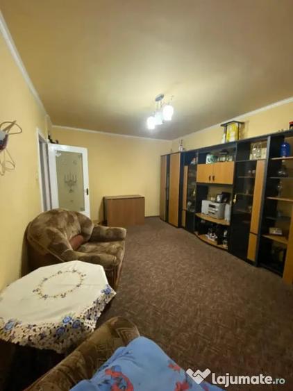 Apartament cu 2 camere decomandat, mobilat în Gării