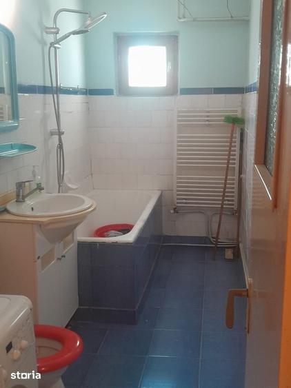 Apartament cu 3 camere în Cornișa