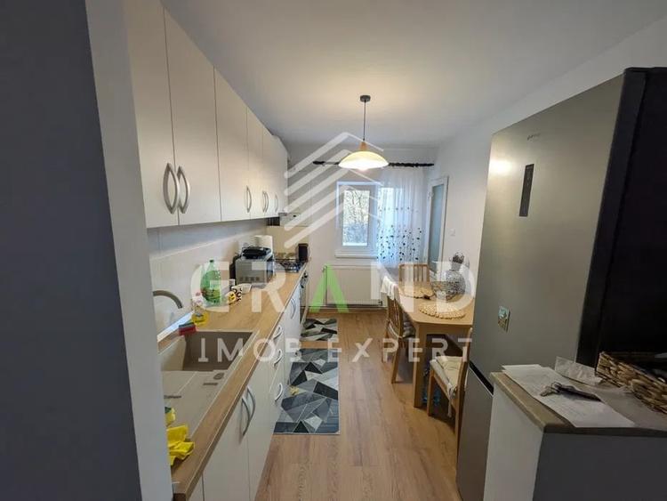 Apartament cu 2 camere decomandat, mobilat în Zorilor