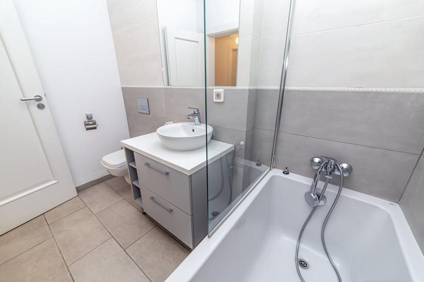 Apartament cu 2 camere decomandat, mobilat în Străulești