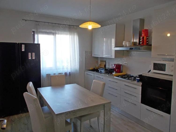 Casă cu 3 camere cu Teren 474 Mp în Giroc