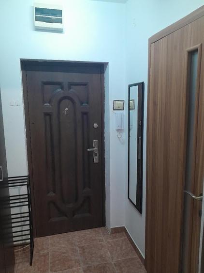 Garsonieră semidecomandată în Vatra Luminoasă
