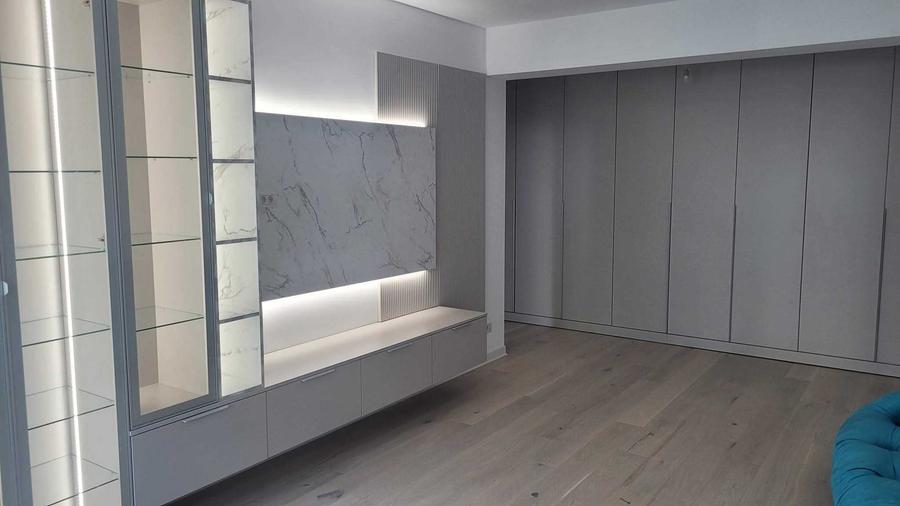 Apartament cu 3 camere în Sud