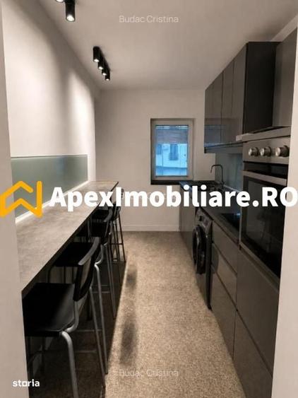 Apartament cu 3 camere semidecomandat în Cotroceni