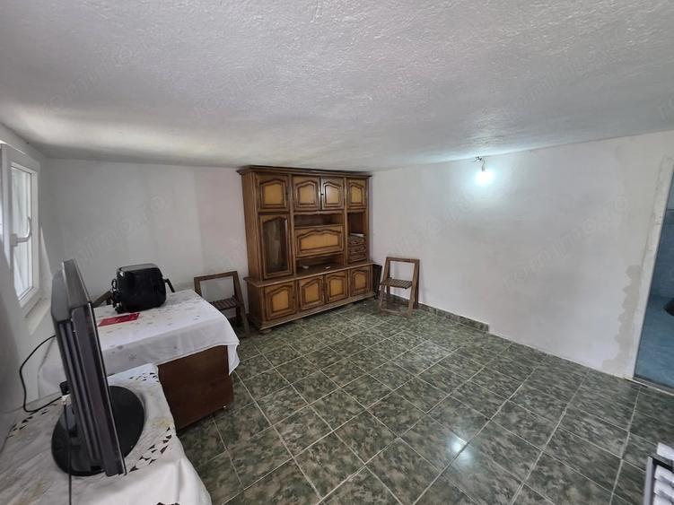 Casă cu 2 camere cu Teren 732 Mp în Tormac