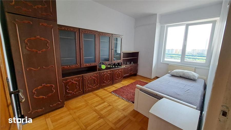 Apartament cu 4 camere în Centrul Civic