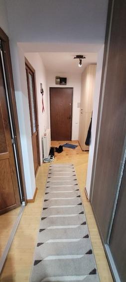 Apartament cu 3 camere decomandat în Craiter