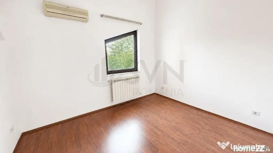 Casă cu 7 camere cu Teren 120 Mp în Floreasca