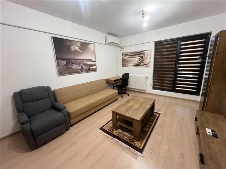 Apartament cu 2 camere decomandat, mobilat în Colentina