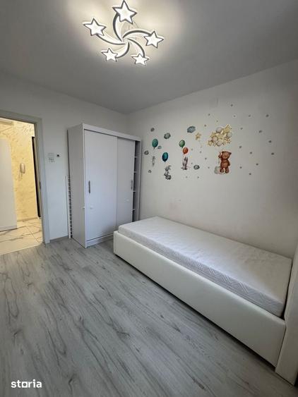 Apartament cu 4 camere în Militari