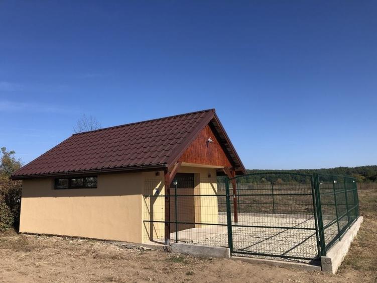 Teren de 800 mp, în Runcu