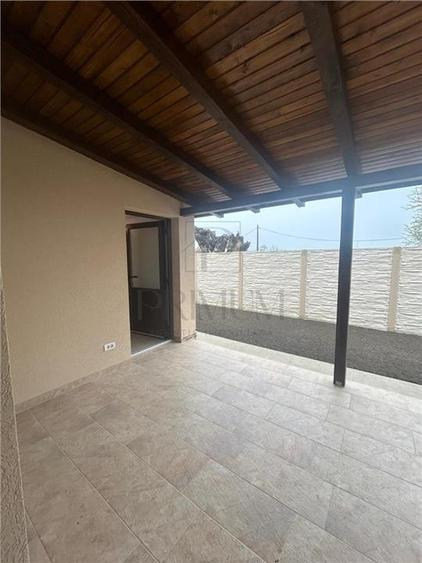 Casă individuală cu 3 camere cu Teren 410 Mp în Sânmihaiu Român