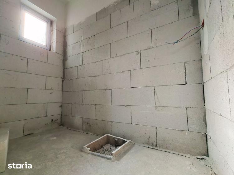 Casă cu 3 camere cu Teren 250 Mp în Agigea