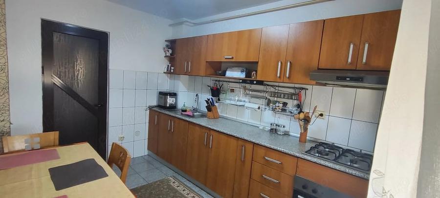 Apartament cu 2 camere semidecomandat în Găvana