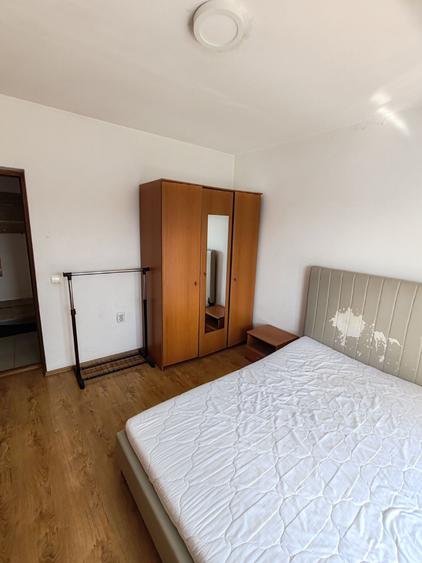 Apartament cu 2 camere decomandat în Exterior Vest