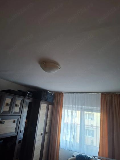 Garsonieră decomandată în Micro IV