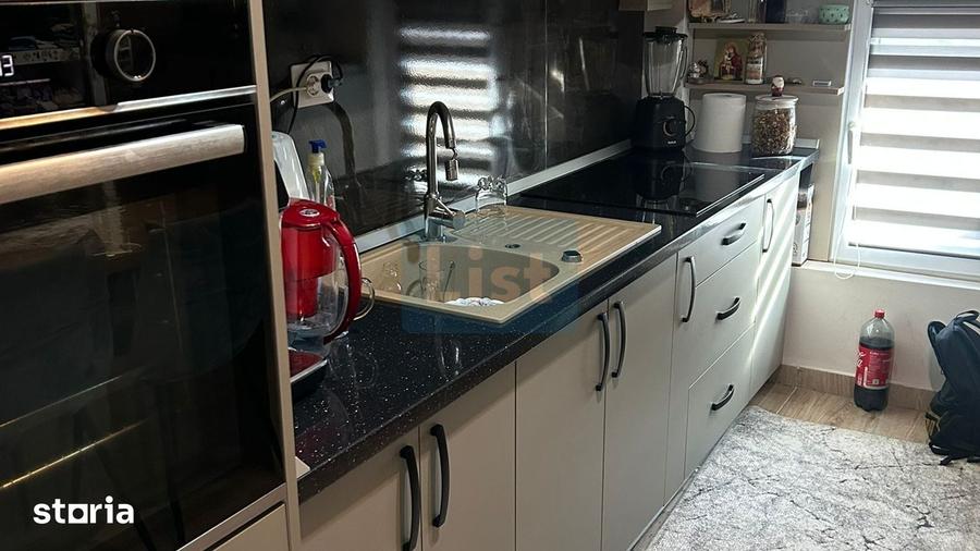 Casă cu 5 camere cu Teren 179 Mp în Central