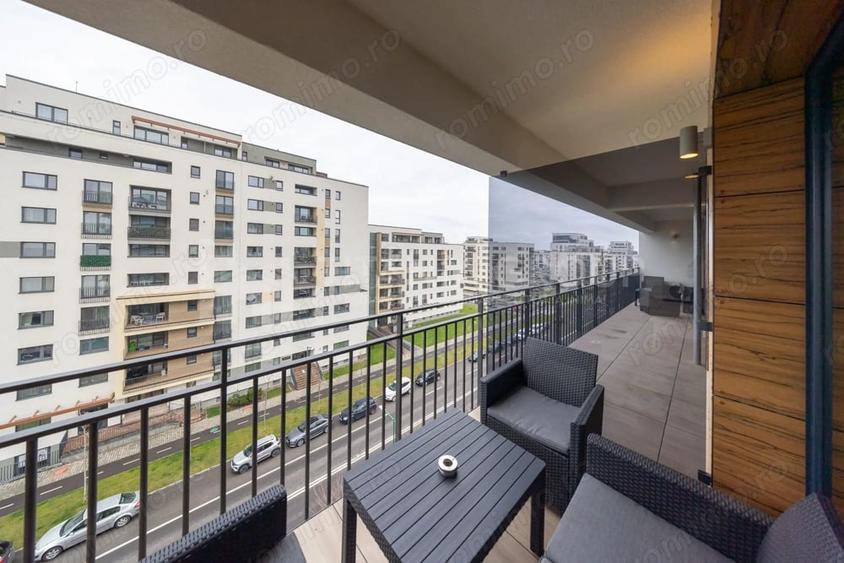 Apartament cu 2 camere semidecomandat în Tractorul