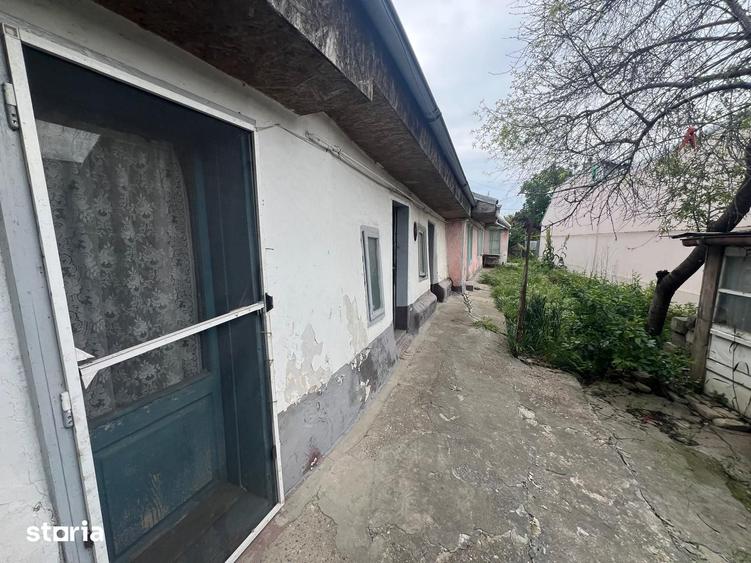 Casă cu 3 camere cu Teren 415 Mp în Central