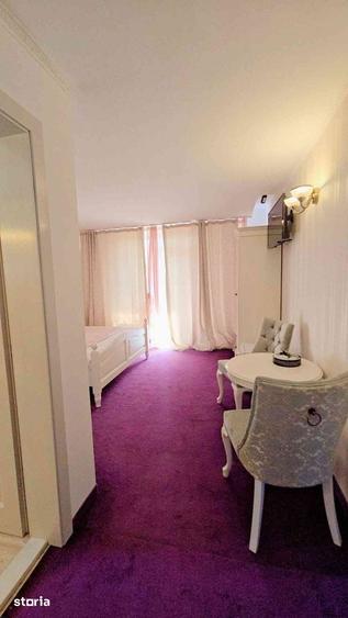 Casă cu Teren 9218 Mp în Central