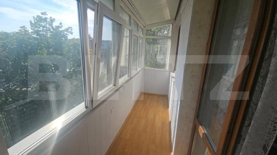 Apartament cu 3 camere decomandat, mobilat în Micro 39