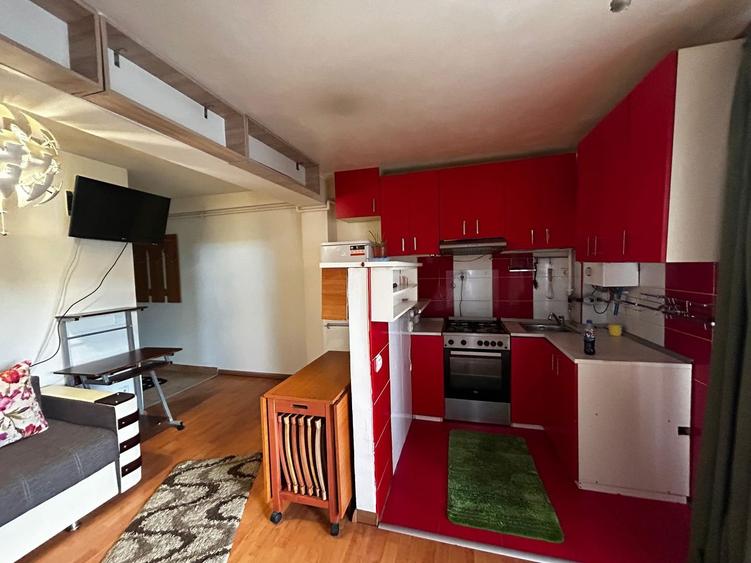 Apartament cu 2 camere semidecomandat, mobilat în Apahida