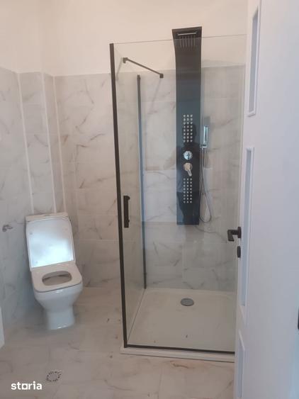 Casă cu 4 camere cu Teren 350 Mp în Joița