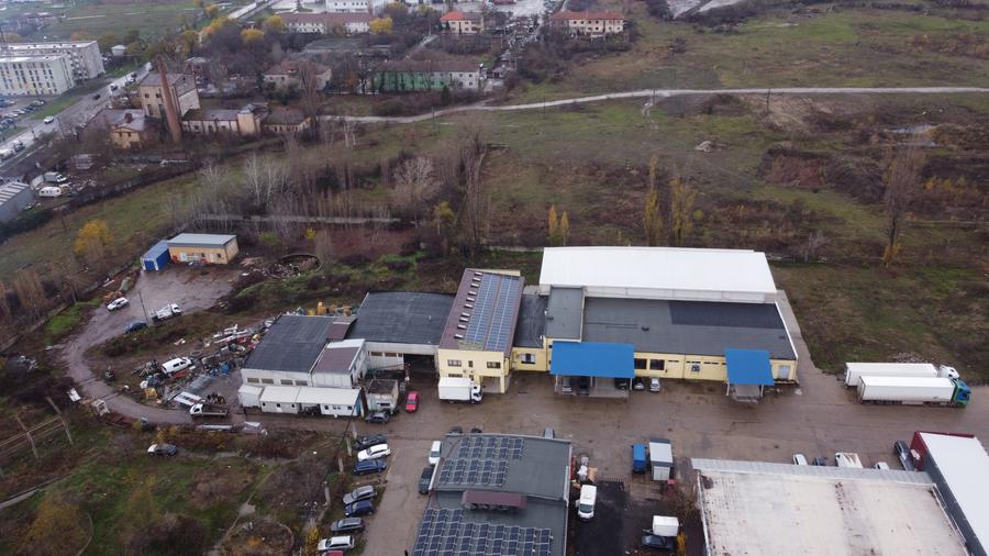 Spațiu industrial, de 1,410 mp, în Vest
