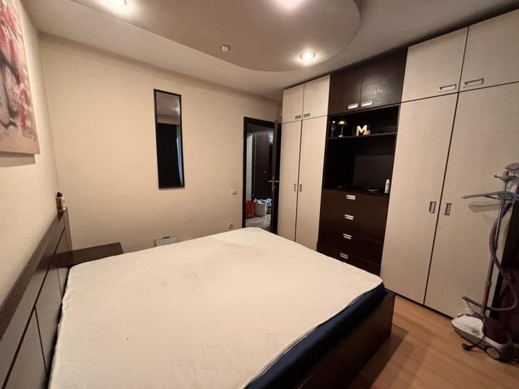 Apartament cu 3 camere decomandat în Pantelimon
