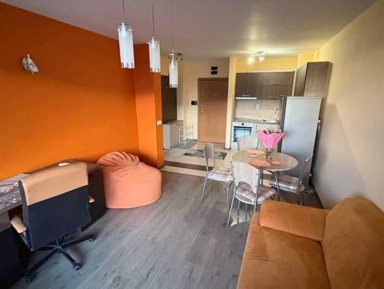 Apartament cu 2 camere semidecomandat în Bartolomeu