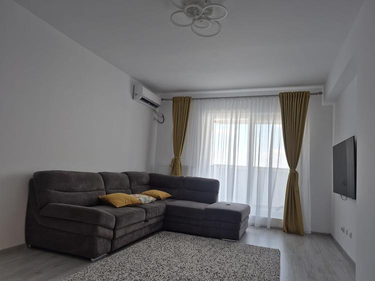 Apartament cu 2 camere decomandat în Theodor Pallady